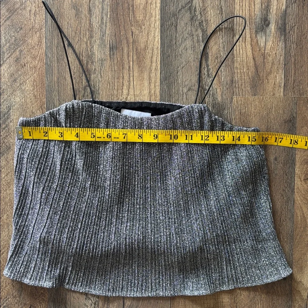 JOA Just One Answer metallic pleated shimmery crop top size small New With Tags